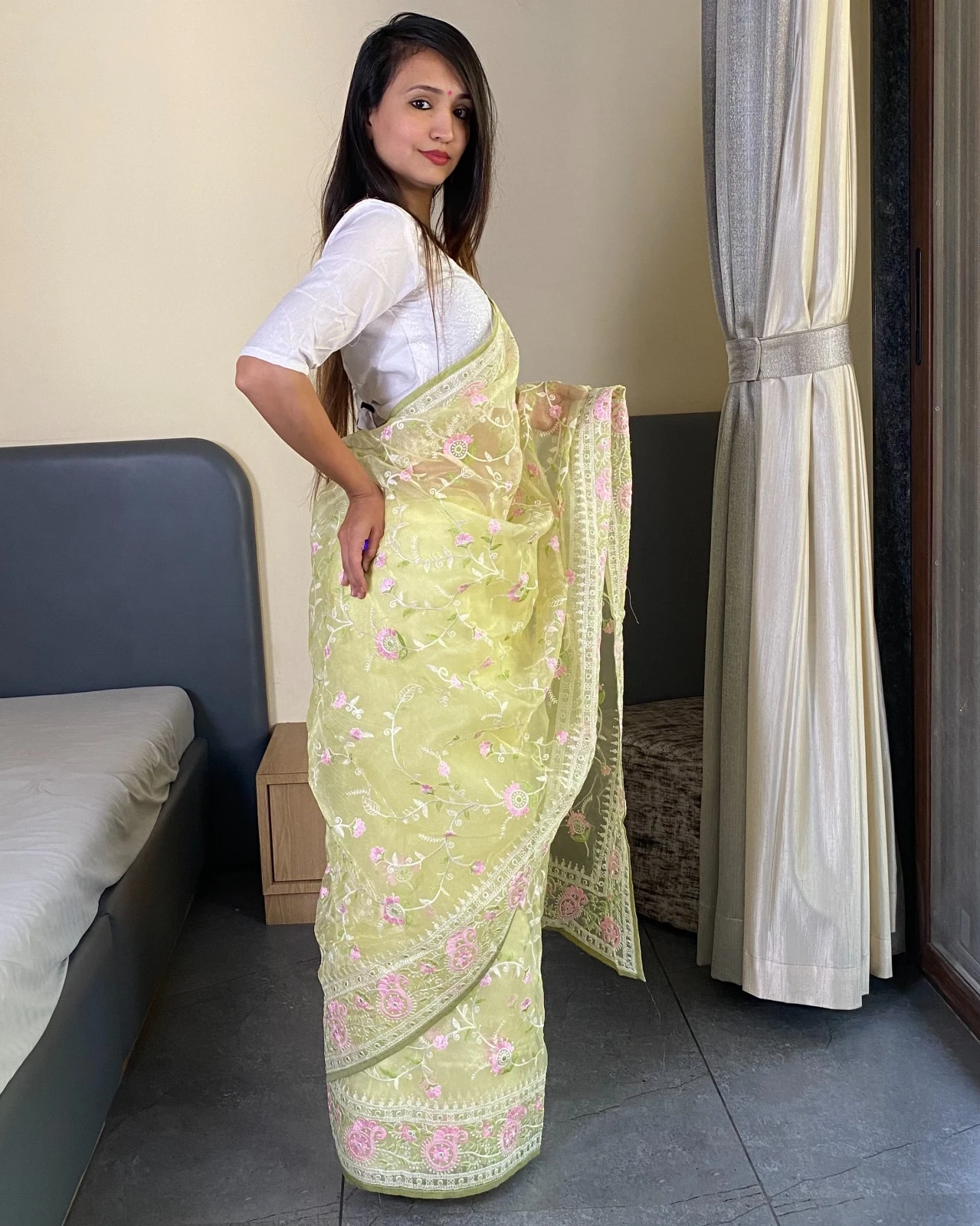 Vardan Ethnic Bt-329 Soft Organza Silk Wholesale Fancy Saree — Wholesale Sarees, MPA wholesale from Surat — view 4